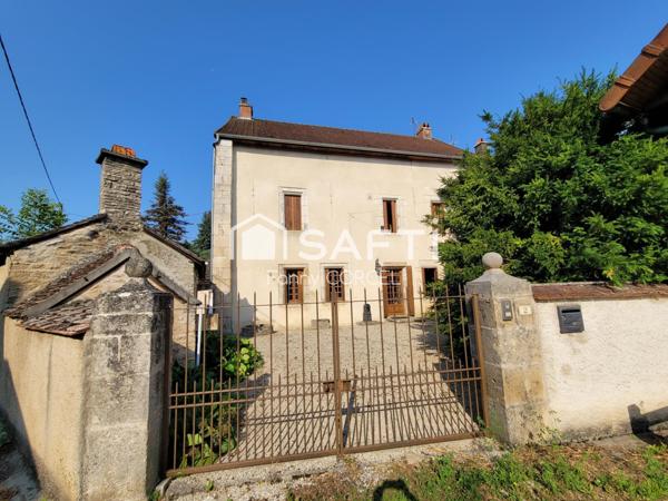 Maison 9 pièces - 221m²