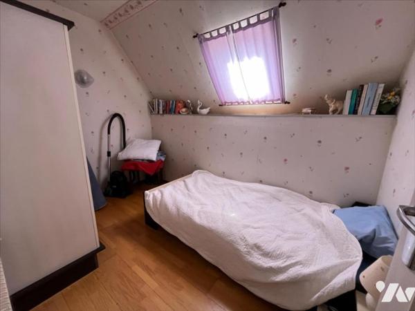 MAISON SEMI-MITOYENNE