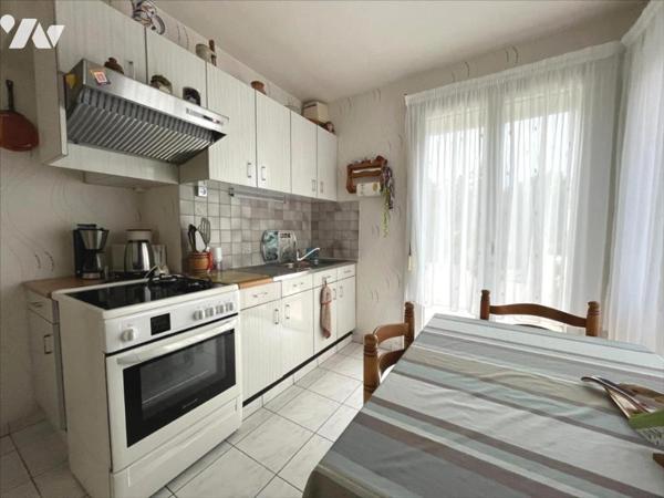 MAISON SEMI-MITOYENNE