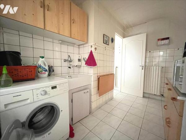 MAISON SEMI-MITOYENNE