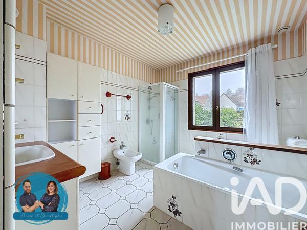 Maison à vendre 5 pièces 134 m² Maintenon