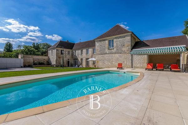 Verneuil-en-Halatte, Maison  333 m² à vendre