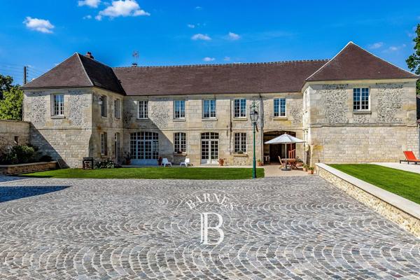 Verneuil-en-Halatte, Maison  333 m² à vendre