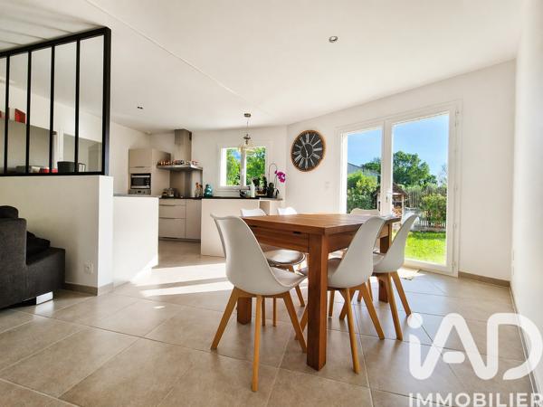 Maison à vendre 5 pièces 87,12 m² Breuil-Magné