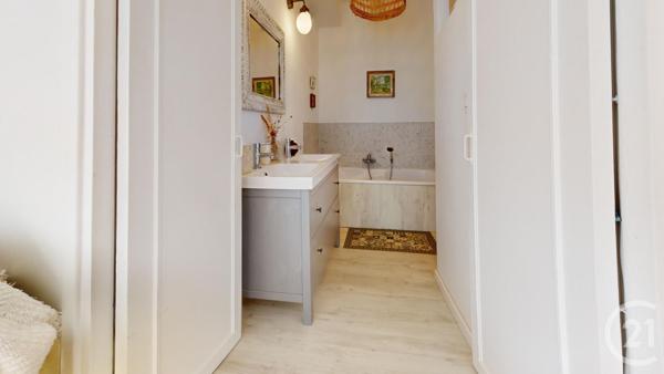 Appartement F1 à vendre  1 pièce - 28,24 m2 ST JEAN DE LUZ - 64