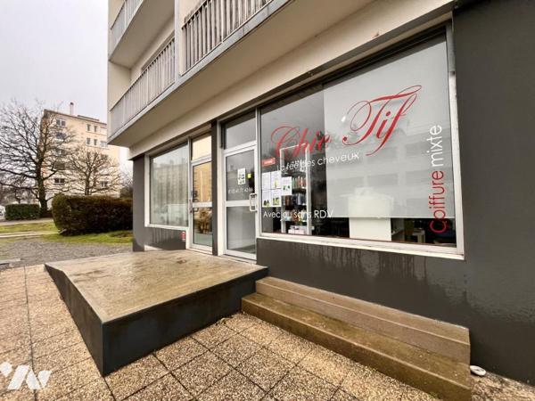 Local commercial A VENDRE