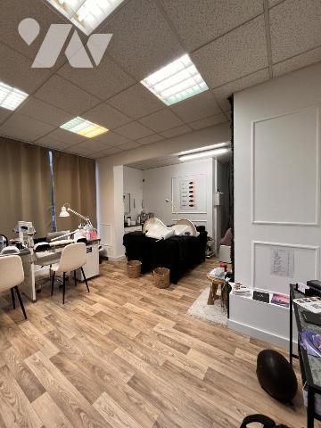 Local commercial A VENDRE
