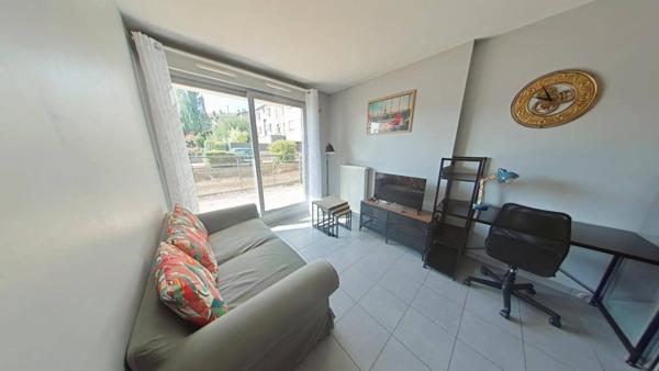 Appartement 1 pièce                                        - 42000 Saint-Étienne Réf : 12712