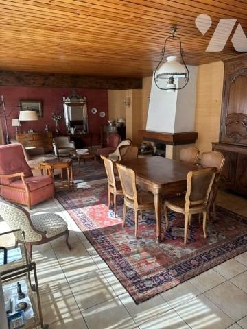 Maison 4 chambres dans résidence recherchée