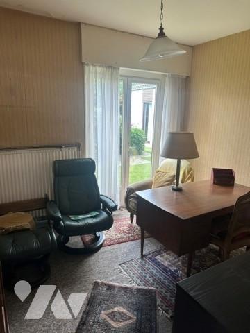 Maison 4 chambres dans résidence recherchée