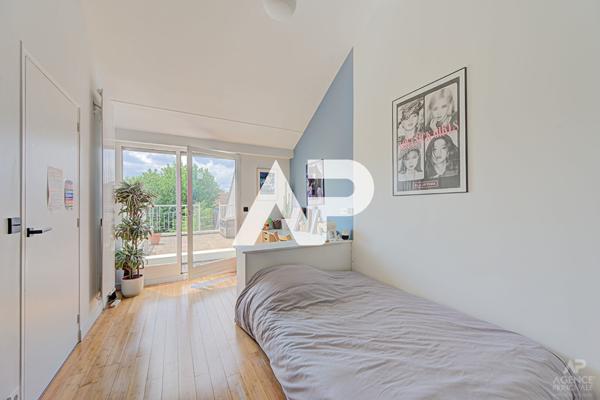 Maison Rueil-Malmaison 8 pièce(s) 247m2 €1 700 000 ** - Référence 19847