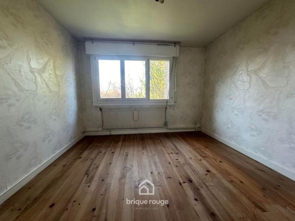 Semi plain-pied sur 1200m² édifié sur les remparts