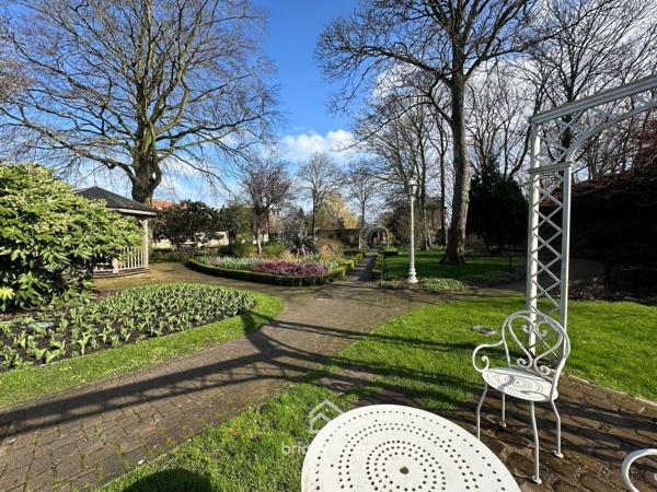 Semi plain-pied sur 1200m² édifié sur les remparts