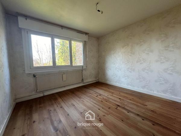 Semi plain-pied sur 1200m² édifié sur les remparts