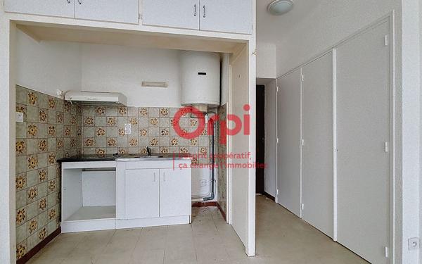 Appartement à louer    1 pièce •  Prades
