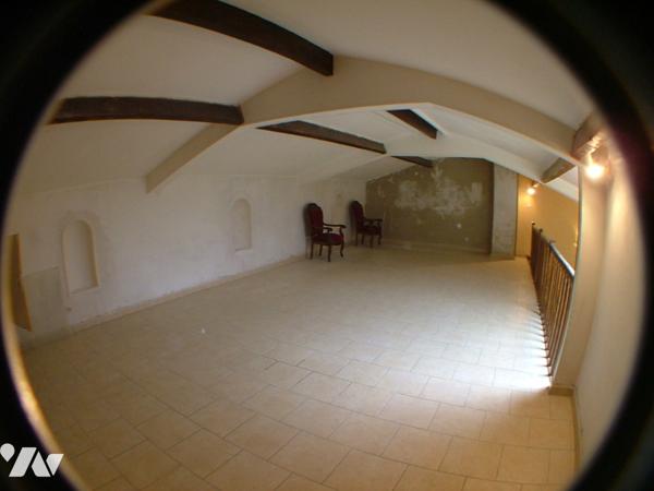 SAINT-GAUDENS centre, appartement T4 de 133,95 m² avec garage indépendant et cour commune.