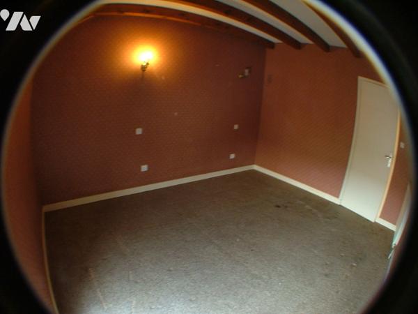 SAINT-GAUDENS centre, appartement T4 de 133,95 m² avec garage indépendant et cour commune.