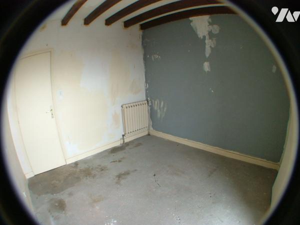 SAINT-GAUDENS centre, appartement T4 de 133,95 m² avec garage indépendant et cour commune.