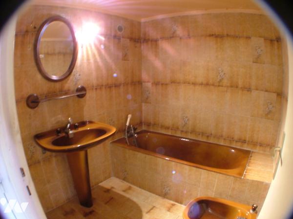 SAINT-GAUDENS centre, appartement T4 de 133,95 m² avec garage indépendant et cour commune.