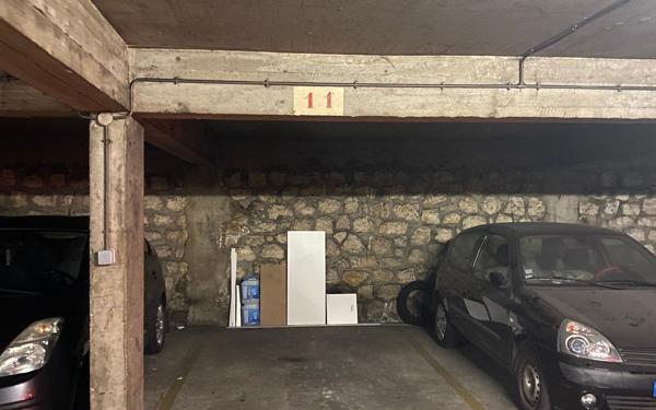 Stationnement à vendre