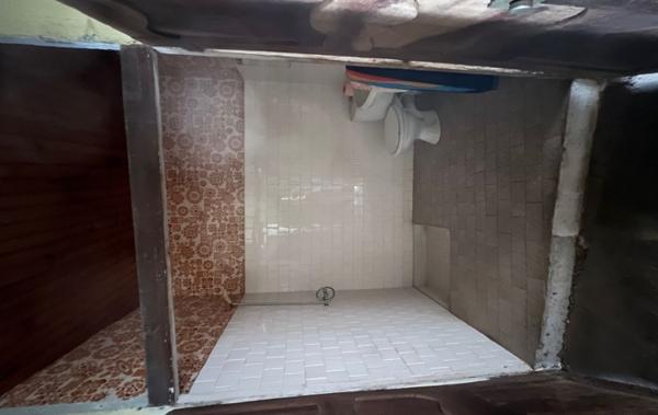 Vente Maison de village avec terrasse - Garage et jardin à rénover Saint-pons-de-thomieres   