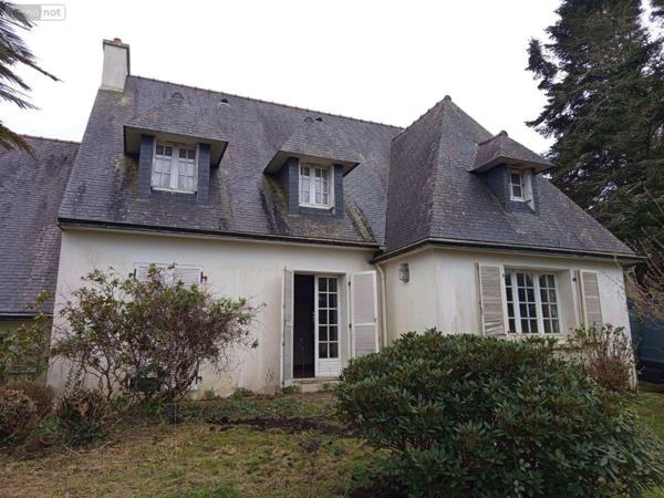 Maison à vendre à Kerlaz dans le Finistère (29100), ref : 2525