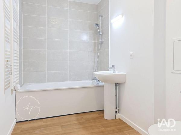 Location studio 31 m² Dourdan