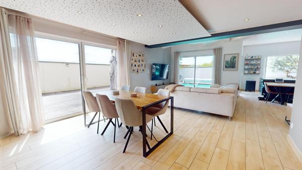 Maison d’architecte contemporaine avec piscine – Cessieu (38110)