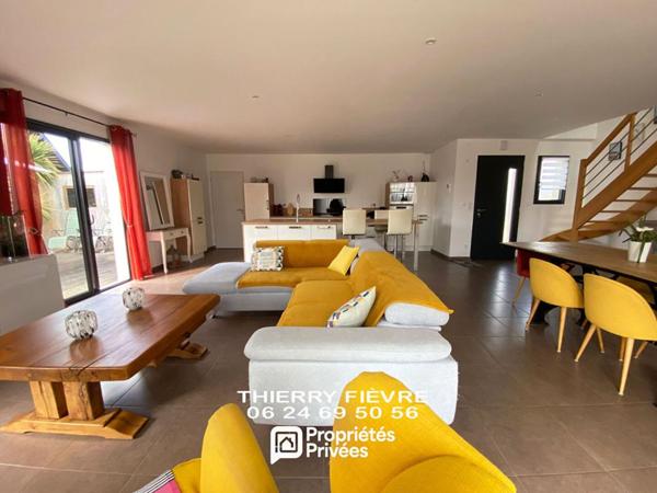 A VENDRE  BOURGUEIL 37140  MAISON RÉCENTE 2019 165 M2 5 CHAMBRES DPE A