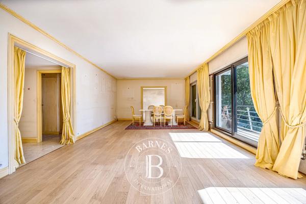 Saint-Cloud, Appartement 3 Chambres -  136 m² à vendre