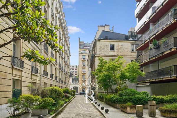Paris 16ème, Appartement 1 Chambre -  48 m² à vendre