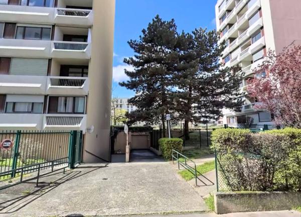 Parking / Box - 13 m²