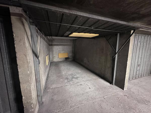 Parking / Box - 13 m²