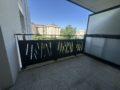 DECINES CENTRE: T3 EXCELLENT ETAT BALCON GARAGE CALME