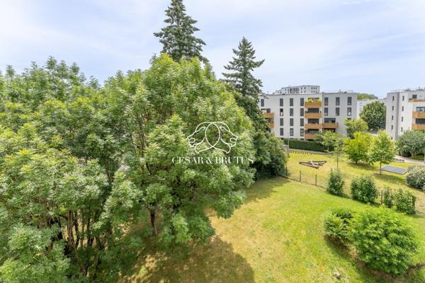 Lumineux T4 avec balcon, cave, climatisation et 3 chambres –Saint Priest