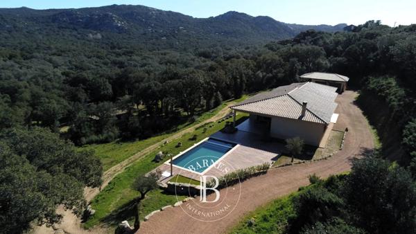 Porto-Vecchio, Villa 4 Chambres -  229 m² à vendre