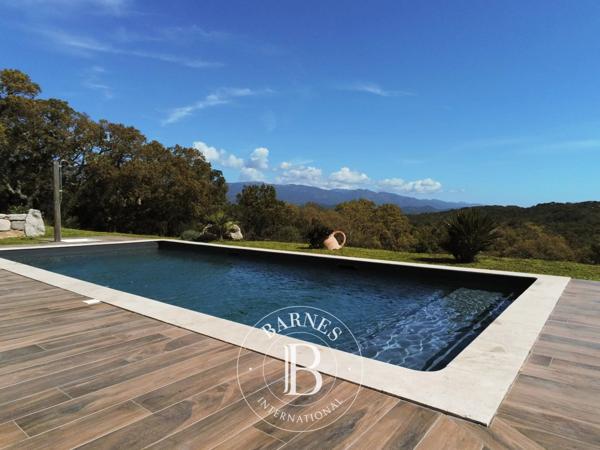 Porto-Vecchio, Villa 4 Chambres -  229 m² à vendre