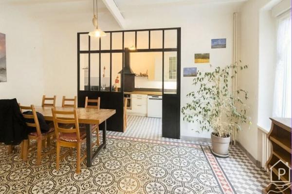 Grande maison au coeur de ville