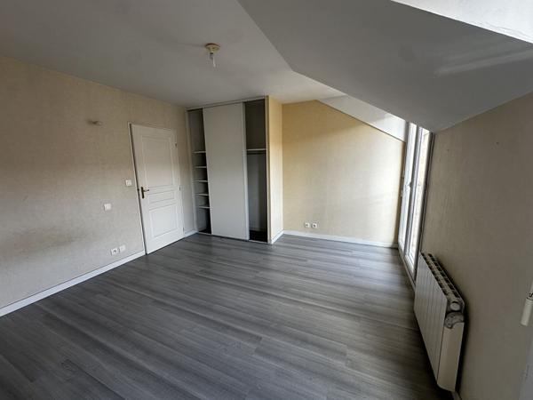 APPARTEMENT T2 PROCHE CENTRE-VILLE