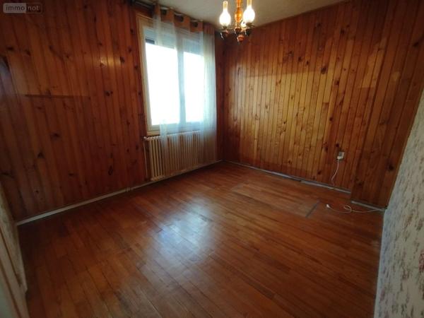 Maison à vendre à Allonnes dans la Sarthe (72700), ref : PB-1799