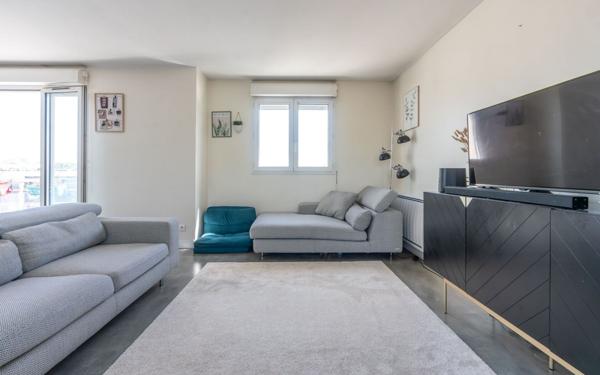 Appartement à vendre    4 pièces • 84,36 m2 Alfortville