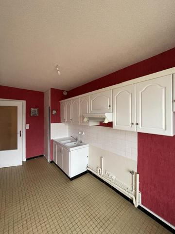 REF 8833- LES BOULEAUX BAT B -  F2 au 2ème avec balcon