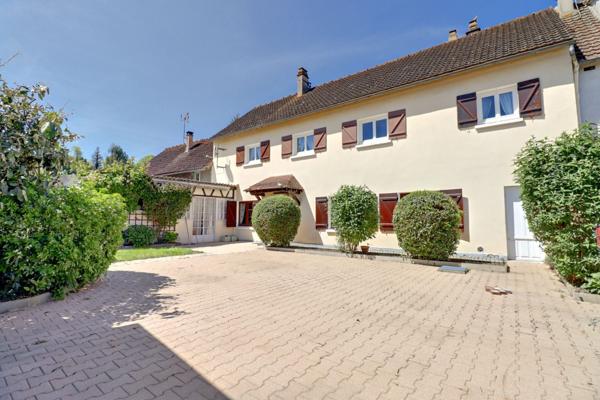 Maison 150m2, 4 chambres, toutes commodités à pieds