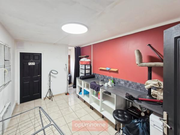 Fond de commerce Salon de coiffure – Libourne, Axe passant