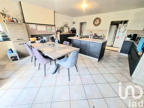 Maison à vendre 7 pièces 139 m² Chantonnay