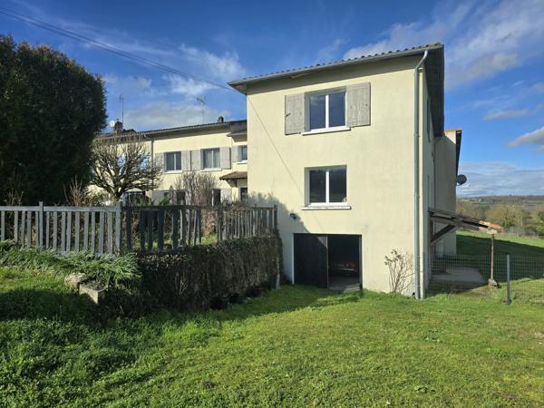 Grande maison au calme à 10 min à pied du centre de Chalais