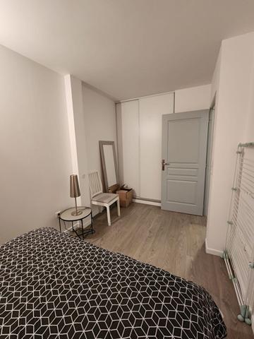 Appartement Meublé 2 Pièces / 31 m² / Reims (Rue des Marmouzets)