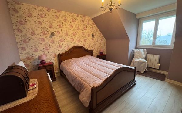 Maison à vendre    6 pièces • 138,60 m2 Rostrenen