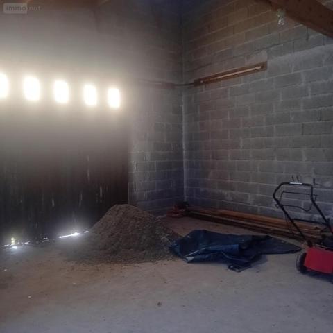 Garage - Parking à vendre à Coatréven dans les Côtes-d'Armor (22450), ref : 22079-852