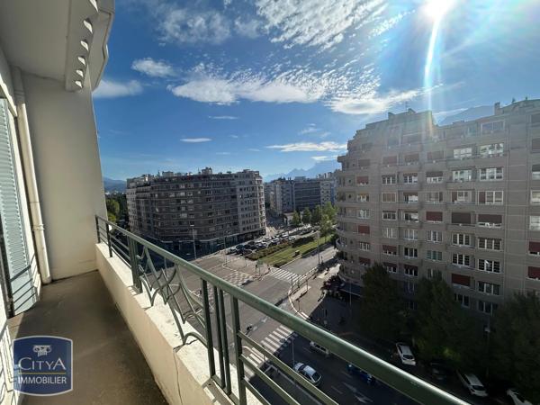 Appartement à vendre 2 pièces 61.38m² Grenoble (38000)